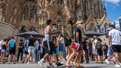 Μάχη με τον υπερτουρισμό δίνει η Βαρκελώνη - Επιβάλει νέο φόρο στους επισκέπτες