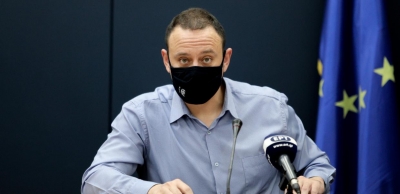 Μαγιορκίνης: Αρκετά πιθανό να φτάσουμε τα 12.000 κρούσματα – Στο τραπέζι νέα μέτρα