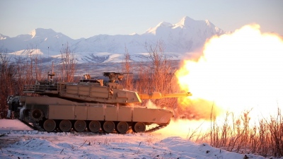 Πρόβα πολέμου - Οι ΗΠΑ δοκιμάζουν άγρια τα Abrams στην Πολωνία σε μια προσομοίωση σύρραξης με τη Ρωσία