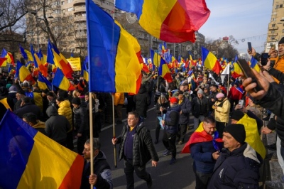Νέες περιπέτειες στη Ρουμανία - Κοινωνική αναταραχή προκαλεί το πακέτο λιτότητας