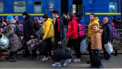 Berliner Zeitung: Το αίτημα του Merz για Ουκρανούς πρόσφυγες δέχθηκε σκληρή κριτική στη Γερμανία