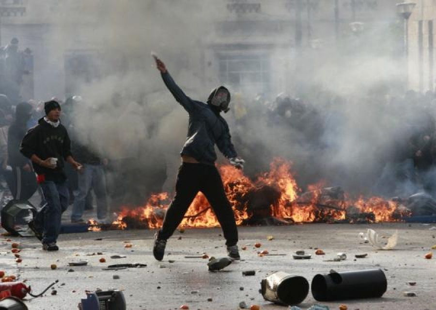 Έρχεται ο «χειμώνας της οργής» στην Ευρώπη: Ακριβά τρόφιμα και ενέργεια θα προκαλέσουν πολιτικό σεισμό