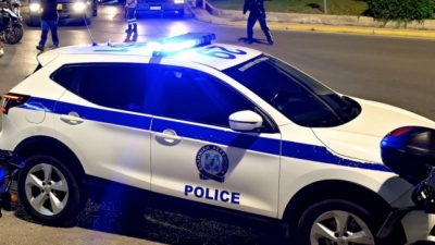 Ομόνοια: Συνελήφθη Πακιστανός με… 419 κλεμμένες ταυτότητες