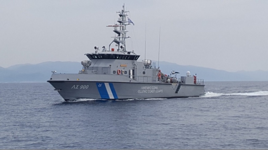 Θερμό επεισόδιο στη Μύκονο με τουρκική θαλαμηγό – Επεισοδιακή σύλληψη διακινητών στα ανοιχτά της Πάτμου