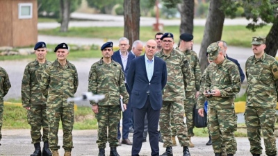 Δένδιας: Ο κάθε στρατεύσιμος αποκτά τις απαραίτητες δεξιότητες για να είναι χρήσιμος στην Πατρίδα