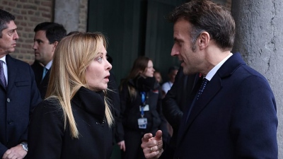 Πρωτοφανής επίθεση Macron σε Meloni: «Μείνε σπίτι σου»... - Βράζει η Γαλλία από τη δολοφονία εθνικιστή ακτιβιστή