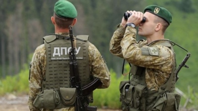 Απαγόρευση εισόδου για απόψεις - Η Ουκρανία μπλοκάρει Ιταλό στα σύνορα λόγω... φιλορωσικών θέσεων
