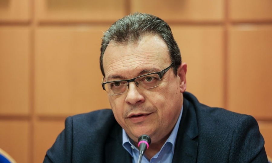 Φάμελλος (ΣΥΡΙΖΑ): Αν η κυβέρνηση δεν μπορεί να ασκήσει δημόσιο έλεγχο στην ενέργεια, να παραιτηθεί το συντομότερο