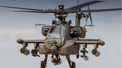 Defense One: Εντοπίστηκε πρόβλημα στην μετάδοση σε ελικόπτερα AH-64E Apache του Αμερικανικού Στρατού