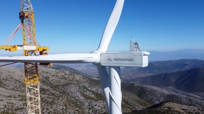 Λιγότερες ανεμογεννήτριες, ίδια ισχύς - Η ΔΕΗ ξαναγράφει το αιολικό της σχέδιο στη Ροδόπη