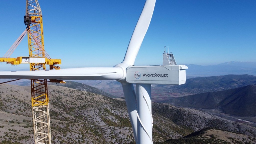 Λιγότερες ανεμογεννήτριες, ίδια ισχύς - Η ΔΕΗ ξαναγράφει το αιολικό της σχέδιο στη Ροδόπη