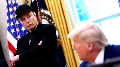 Πρωτοφανής ρήξη και νέο κόμμα America - Ο Trump απειλεί τον Musk με απέλαση στην Αφρική - «Θα ρίξω τους Ρεπουμπλικανούς», λέει ο Elon