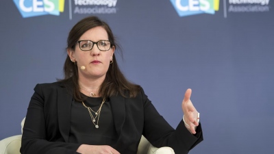 Βόμβα από πρώην στέλεχος της Fed: Απειλείται η ανεξαρτησία της τράπεζας μετά τη δικαστική νίκη του Trump