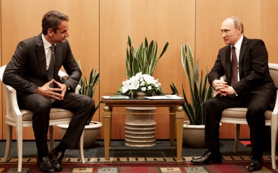 Στη Ρωσία ο Μητσοτάκης - Συναντά τον Putin κατόπιν εορτής - Στο επίκεντρο τα ενεργειακά και η Τουρκία