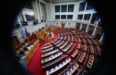ΟΠΕΚΕΠΕ: Κλιμακώνεται η πολιτική αντιπαράθεση για τις συλλήψεις στην Κρήτη  - Ρελάνς ΝΔ για τον Κουμπάρο Ανδρουλάκη, ΠΑΣΟΚ: Ξέρετε τον κ. Χιλετζάκη