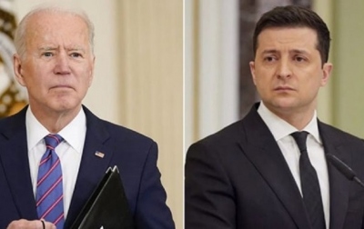 The Atlantic: Ο Biden προειδοποίησε τον Zelensky μια εβδομάδα πριν την εισβολή της Ρωσίας και δεν τον πίστεψε