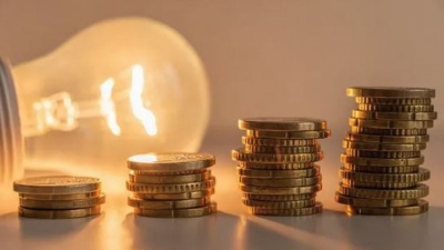 Ανοιχτό το ενδεχόμενο επιδοτήσεων για τις τιμές του ηλεκτρισμού - Ανησυχία στην κυβέρνηση για νέα άνοδο στη ΝΑ Ευρώπη