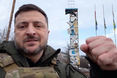 Έτρεμε σαν ψάρι  o Zelensky στο Kupyansk - Πήγε να πανηγυρίσει ουκρανική νίκη ενώ την πόλη έχουν πάρει οι Ρώσοι