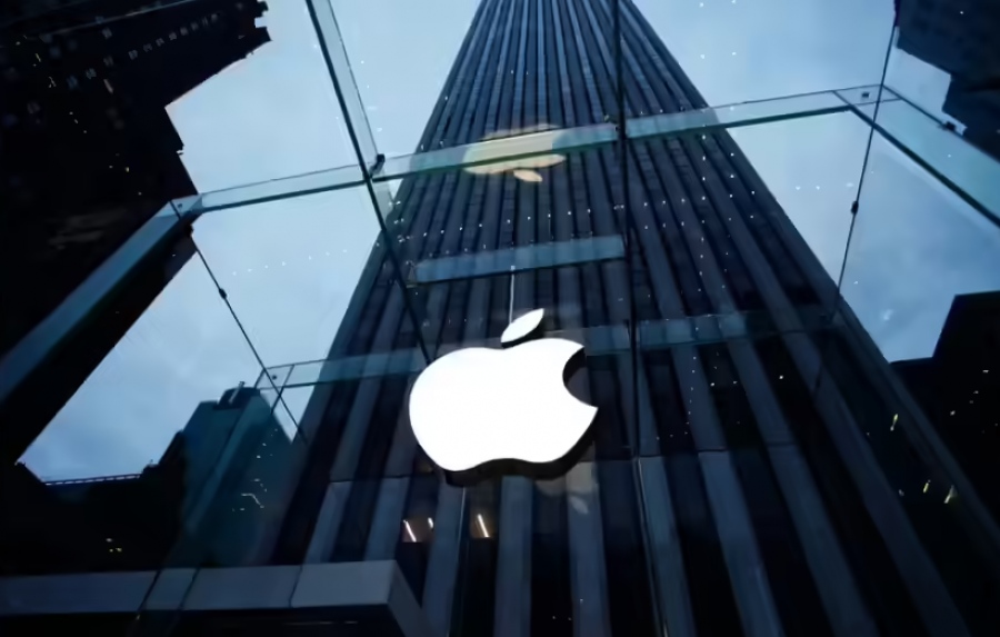 Νίκη Πεκίνου - Η Apple ζητά άδεια από Trump για προμήθεια chips από κινεζική εταιρεία που βρίσκεται σε «μαύρη λίστα»