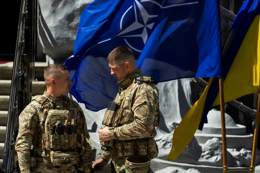 Η Κίνα κάλεσε το ΝΑΤΟ να επανεξετάσει τον ρόλο του στον κόσμο