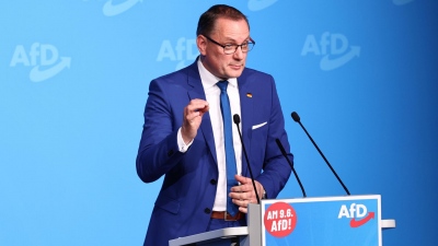 Καταπέλτης για Trump, ο Chrupalla του AfD: Βρισκόμαστε στο χείλος του Γ' Παγκόσμιου Πολέμου