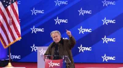 Βόμβα από Bannon: Τα συμφέροντα των ΗΠΑ δεν ταυτίζονται με αυτά του Ισραήλ – Να μην συρθούμε σε πόλεμο με Ιράν