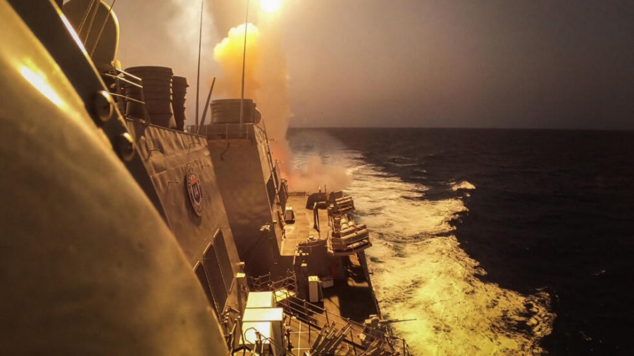 ΗΠΑ – Βρετανία βομβάρδισαν θέσεις των Houthi στην Υεμένη – Επλήγη η πόλη Saada