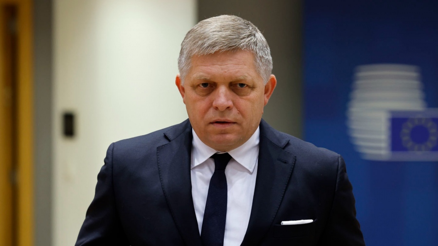 Kόλαφος ο Σλοβάκος πρωθυπουργός Fico: Εφιάλτης τα... δωρεάν όπλα στην Ουκρανία μέσω ΗΠΑ - Δεν μπορώ καν να το διανοηθώ