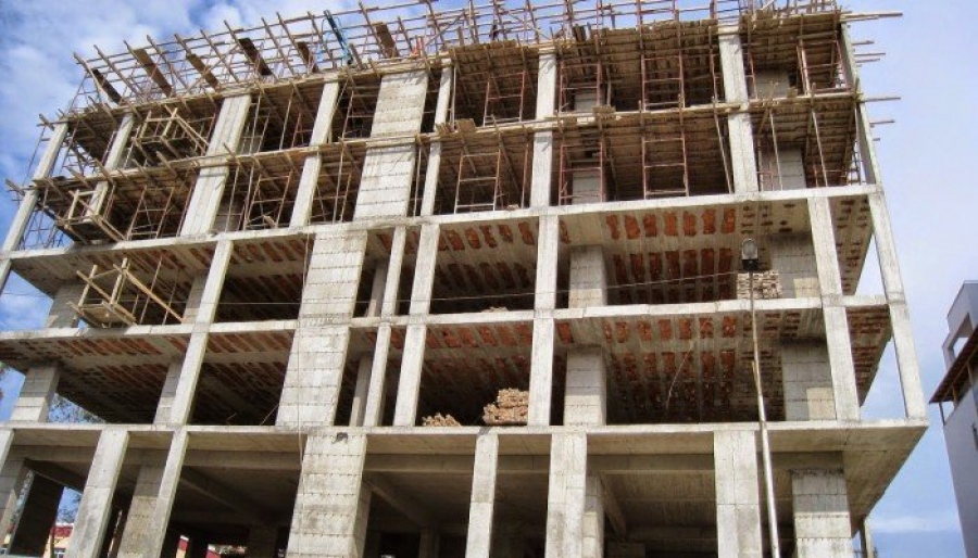 Σε ελεύθερη πτώση η οικοδομή - Βυθίστηκαν κατά 41% οι οικοδομικές άδειες τον Μάρτιο 2025