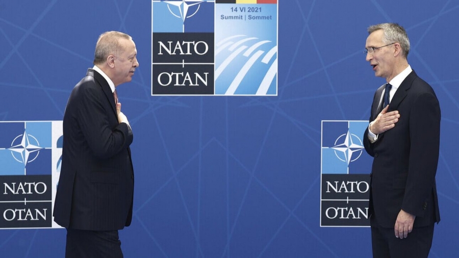 Erdogan σε Stoltenberg: Φινλανδία και Σουηδία δεν έχουν κάνει ουσιαστικά βήματα κατά ΡΚΚ, YPG