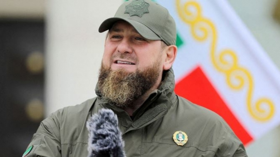 Ο Kadyrov διαψεύδει τις φήμες περί θανάτου του: Είμαι ζωντανός, απλά δεν πηγαίνω σε συναντήσεις