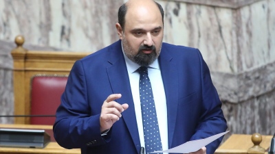 Πρωτοφανής διαδικασία -  Από τι «γλυτώνει» ο Μητσοτάκης κλείνοντας την Προανακριτική για Τριαντόπουλο - Εγκλωβίζεται ο Καραμανλής