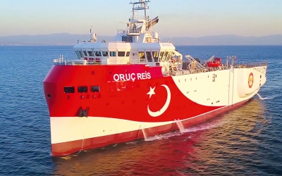 Πάγωσαν στην κυβέρνηση – Ανοιχτά της Κρήτης το Oruc Reis, γυρίζουν πίσω οι ελληνικές φρεγάτες – Η Λιβύη «κόβει» το Καστελόριζο
