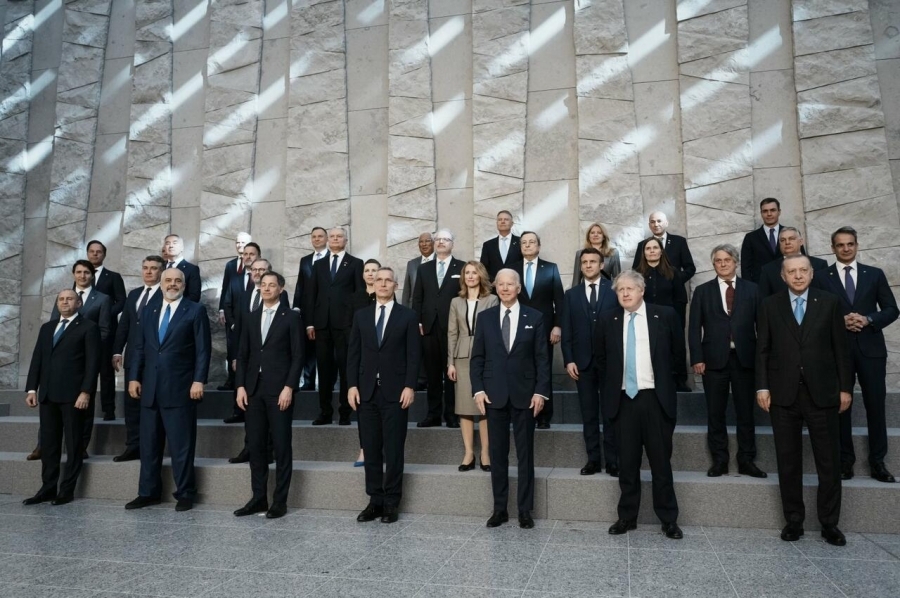 Το ΝΑΤΟ στέλνει επιπλέον βοήθεια στην Ουκρανία - Εξοπλισμός για προστασία από πυρηνικά - Η Ρωσία απειλεί την παγκόσμια ασφάλεια