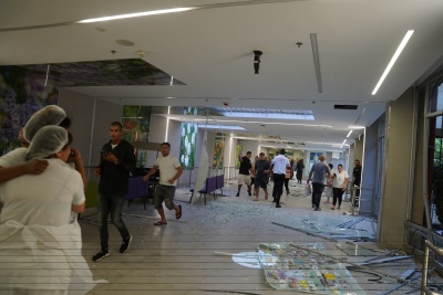 Συναγερμός στο Ισραήλ από νέα επίθεση Ιράν με 20 πυραύλους - Εκρήξεις σε Τελ Αβίβ, επλήγη νοσοκομείο