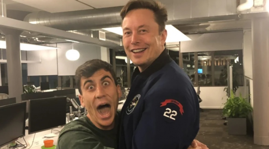 Απίστευτη παρέμβαση - Ο Elon Musk στηρίζει τον Φειδία Παναγιώτου για… πρόεδρο της Ευρωπαϊκής Ένωσης