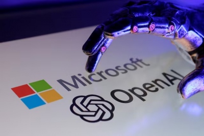 Τέλος εποχής: Η Microsoft χάνει το απόλυτο προνόμιο στην OpenAI