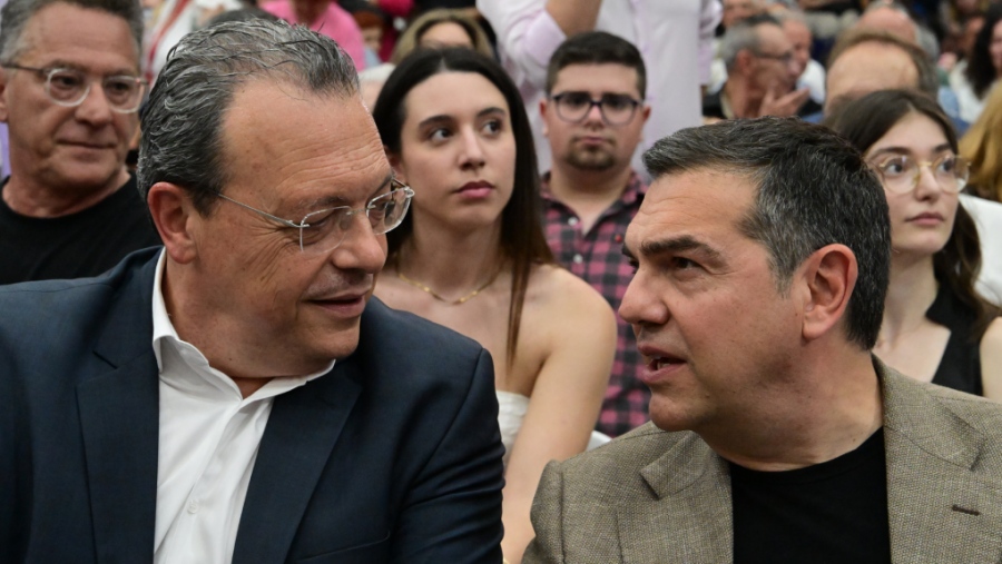 Μήνυμα στήριξης από Φάμελλο (όχι στον ΣΥΡΙΖΑ) - «Δεν γίνεται να αμφισβητήσουμε την πρωτοβουλία Τσίπρα πριν καν ξεκινήσει»