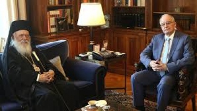 Στρατηγική συνεργασία Εκκλησίας και Πολιτείας: Συνάντηση Τασούλα - Αρχιεπισκόπου Ιερώνυμου