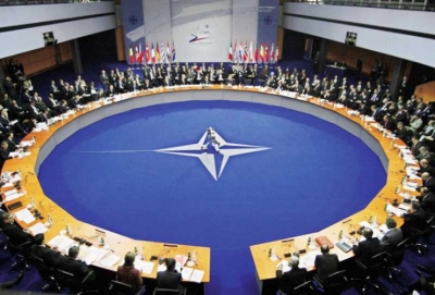 Το ΝΑΤΟ στέλνει αεροπλάνα AWACS στη Ρουμανία για να παρακολουθούν ρωσικά αεροσκάφη - 180 στρατιωτικοί στο Otopeni