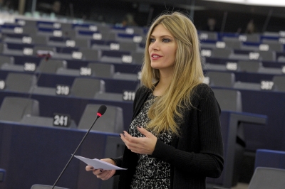Σκάνδαλο διαφθοράς στο Ευρωκοινοβούλιο με 4 συλλήψεις: Προφυλακίστηκε η Καϊλή, βρέθηκαν στην κατοχή της 160.000 ευρώ