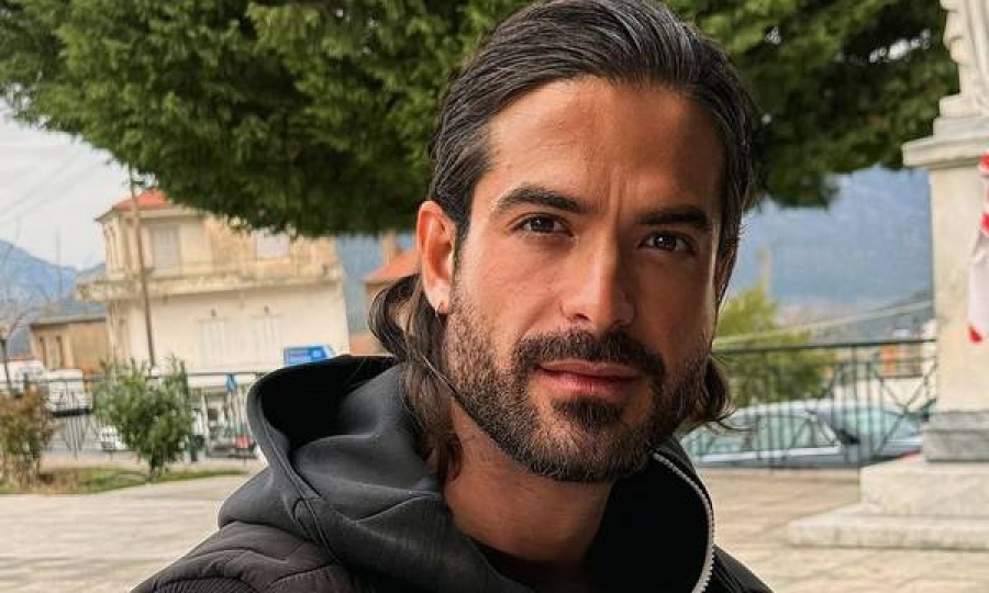 Ο Άρης Μουγκοπέτρος μηνύει για απόπειρα ανθρωποκτονίας τον φίλο του που του έδωσε την κροτίδα