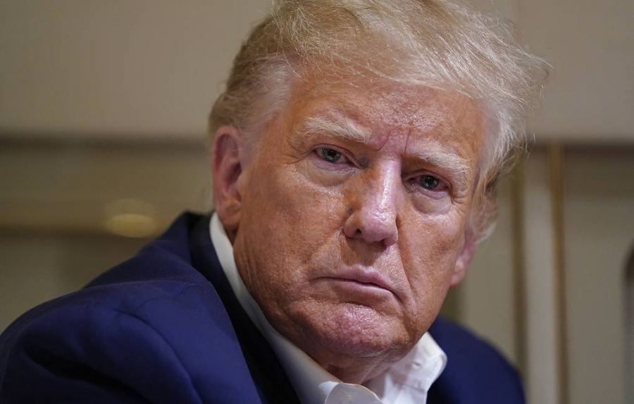 Απίστευτο μένος κατά Trump και στην Καλιφόρνια – Η αντικυβερνήτης Ελένη Κουναλάκη θέλει να τον αποκλείσει, όπως και στο Κολοράντο
