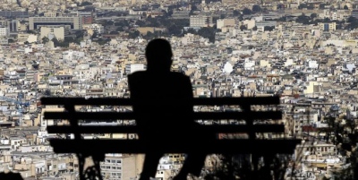 Φιλοξενούμενοι στον τόπο τους οι Έλληνες - Άπιαστο όνειρο η στέγαση... με 40 κλειστές κατοικίες σε ένα χιλιόμετρο της Αθήνας - Η κυβέρνηση αδιαφορεί
