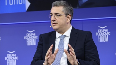 Ξεκάθαρος ο Τζιτζικώστας: Δεν υπάρχουν ελλείψεις σε αεροπορικά καύσιμα - Μικρή άνοδος στον ευρωπαϊκό τουρισμό