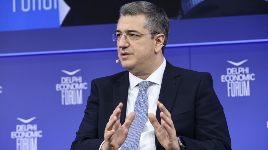 Ξεκάθαρος ο Τζιτζικώστας: Δεν υπάρχουν ελλείψεις σε αεροπορικά καύσιμα - Μικρή άνοδος στον ευρωπαϊκό τουρισμό