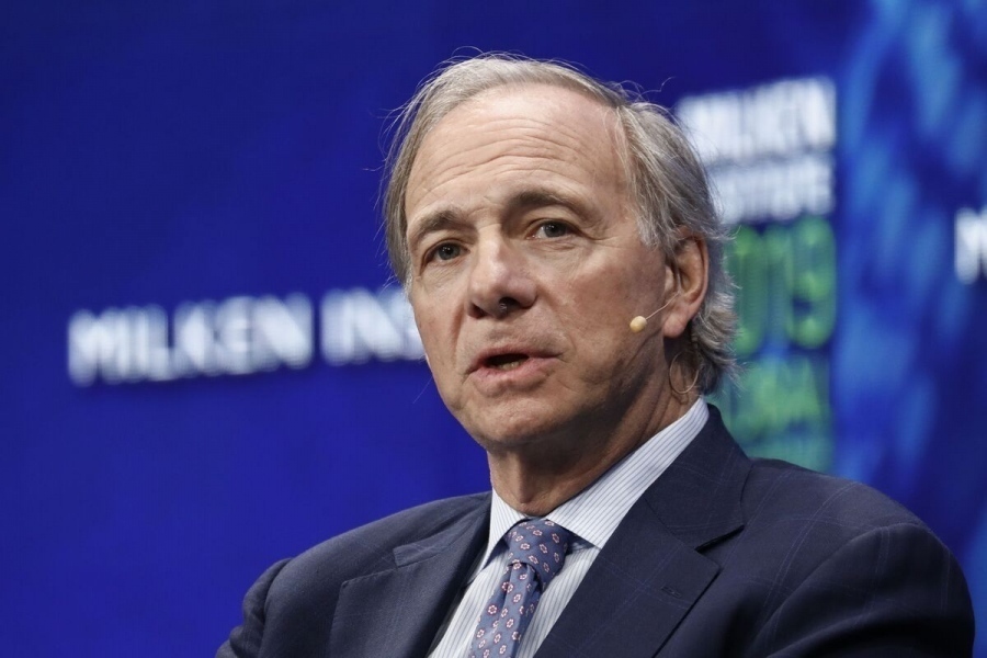 Παρέμβαση από Ray Dalio: Είμαστε σίγουρα σε φούσκα, αλλά δεν είναι ακόμη ώρα να πουλήσετε