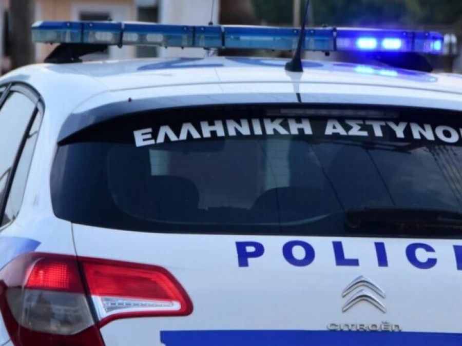 TikToker, λογιστές, άνδρες μοντέλα... Μεγάλη αστυνομική επιχείρηση για απάτες 11 εκατομμυρίων ευρώ και συλλήψεις