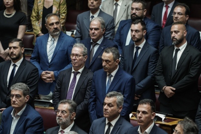 Τριγμοί στους Σπαρτιάτες: Έντεκα βουλευτές στρέφονται κατά του προέδρου Στίγκα, μετά την αποδοκιμασία σε συνάδελφό τους