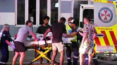 Σκηνές τρόμου στην Αυστραλία: Τρομοκρατική επίθεση σε παραλία του Σίδνεϊ με 16 νεκρούς, 40 τραυματίες - Ταυτοποιήθηκε ο ένας δράστης
